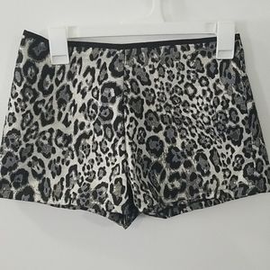 Animal print high waist short